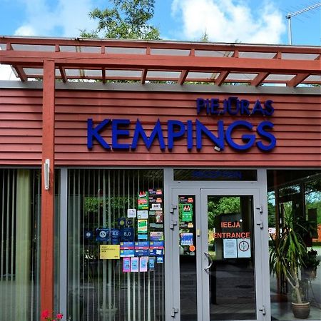 Piejuras Kempings Ventspils Eksteriør billede